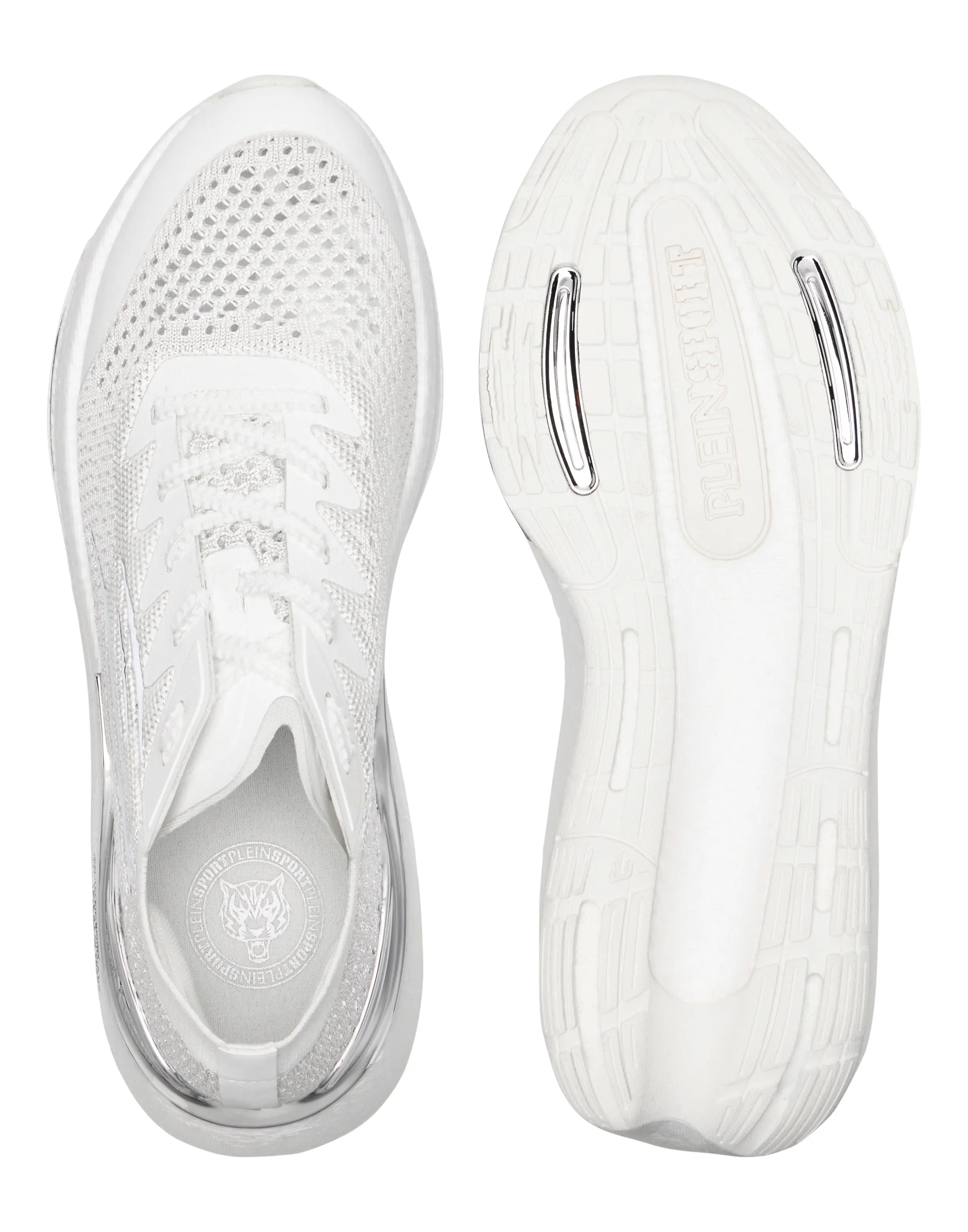 Кроссовки текстильные