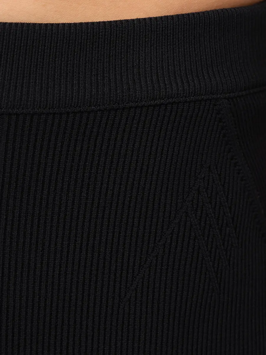 Юбка однотонная