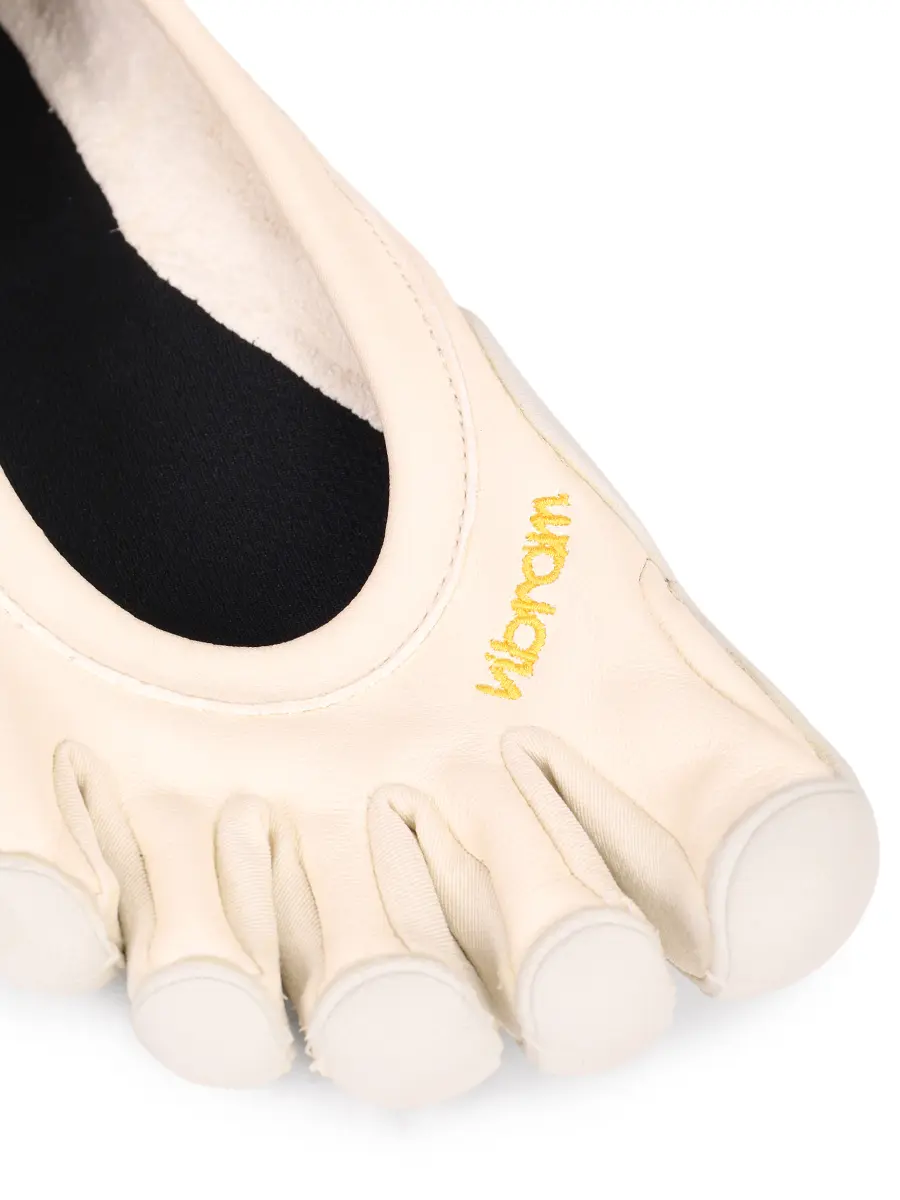 Кроссовки комбинированные