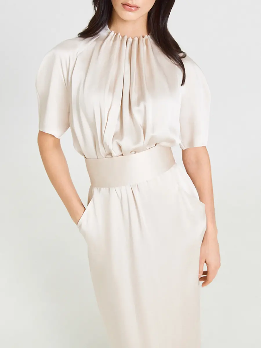 Платье атласное