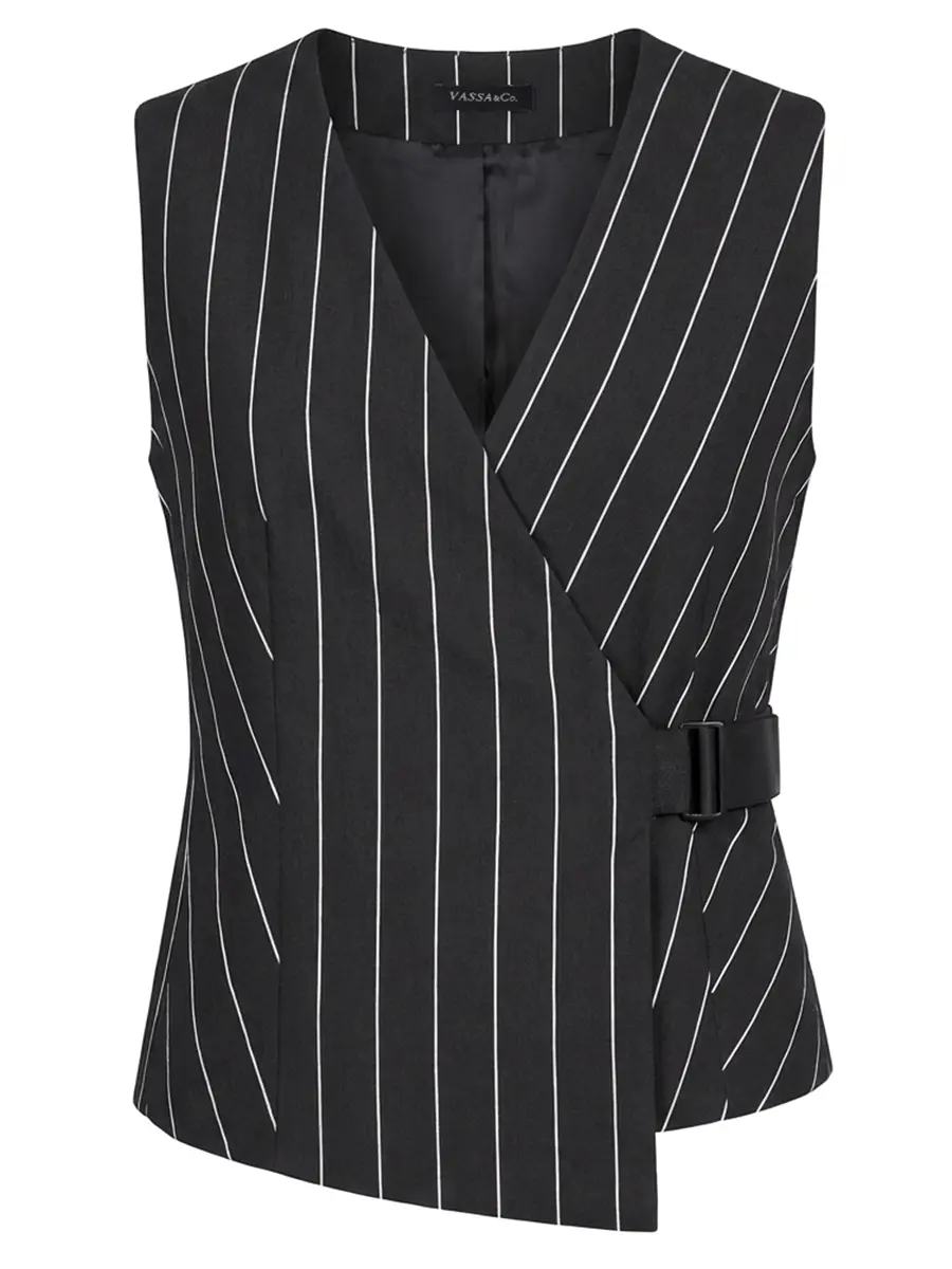 Жилет из вискозы