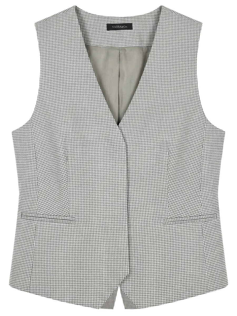 Жилет однотонный