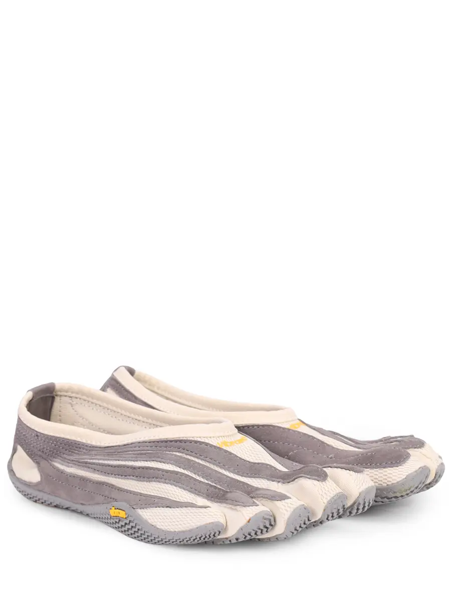 Кроссовки комбинированные