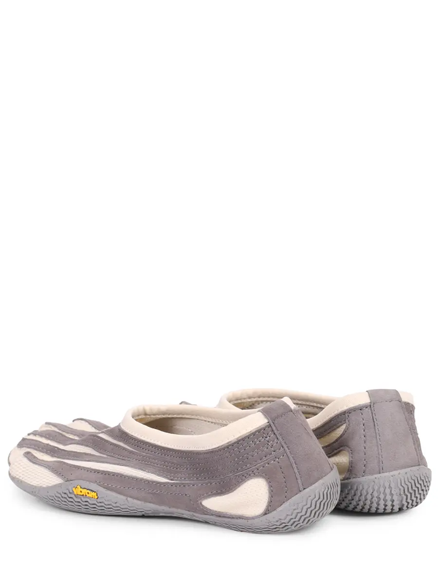 Кроссовки комбинированные