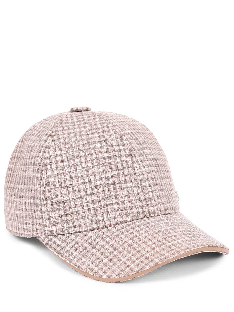Бейсболка в клетку