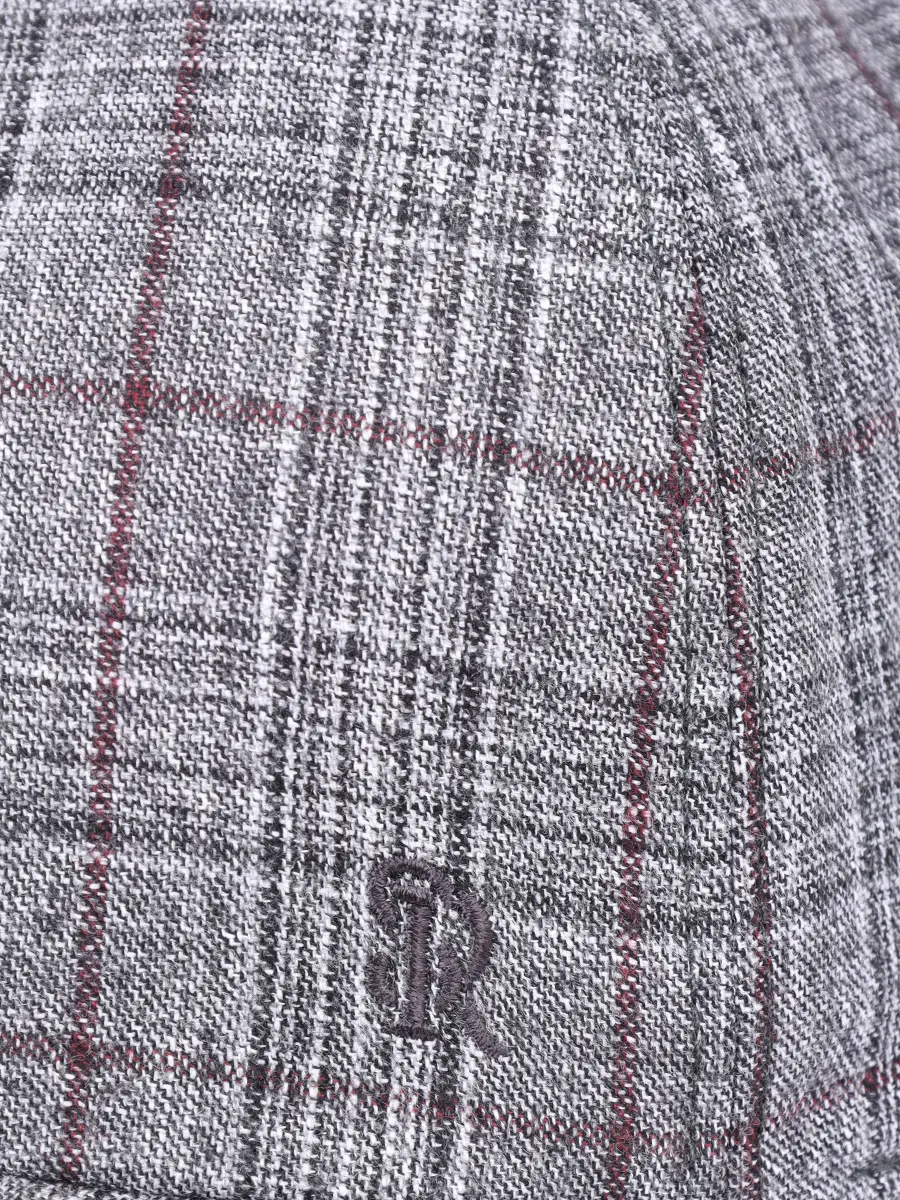 Бейсболка в клетку