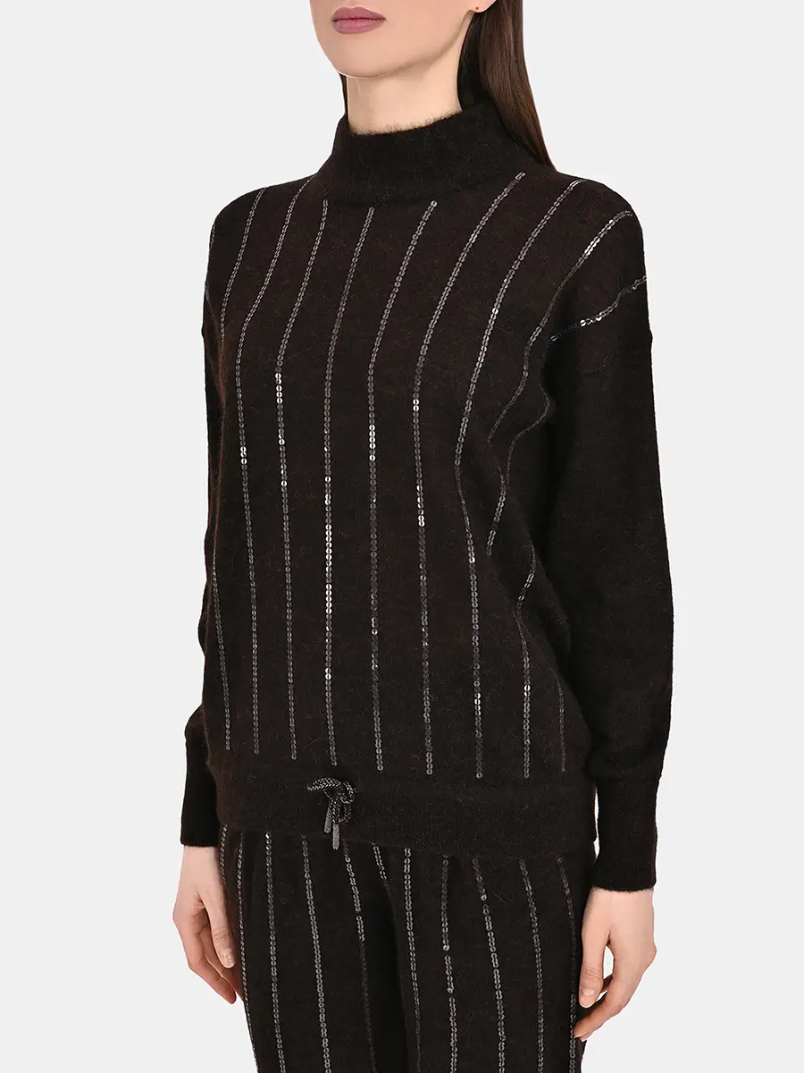 Свитер с пайетками