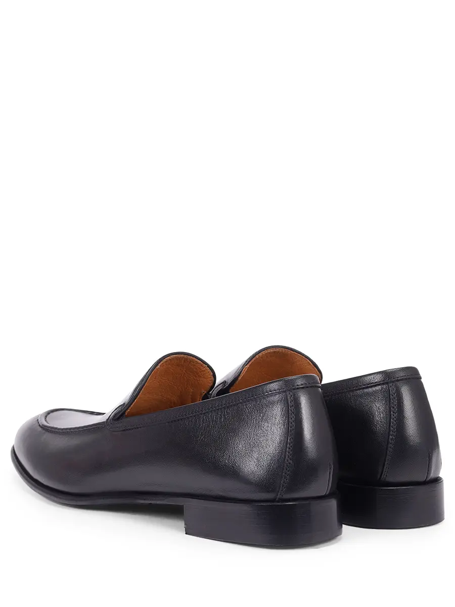 Лоферы кожаные