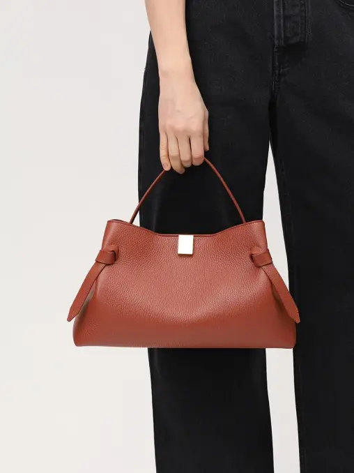 Сумка кожаная Gyoza YUZEFI