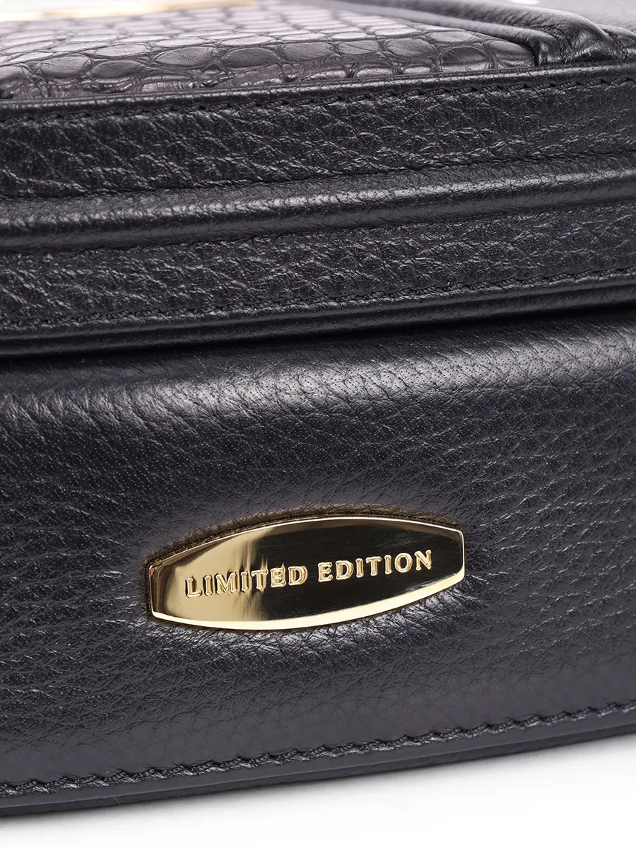 Ремень кожаный со сменными пряжками