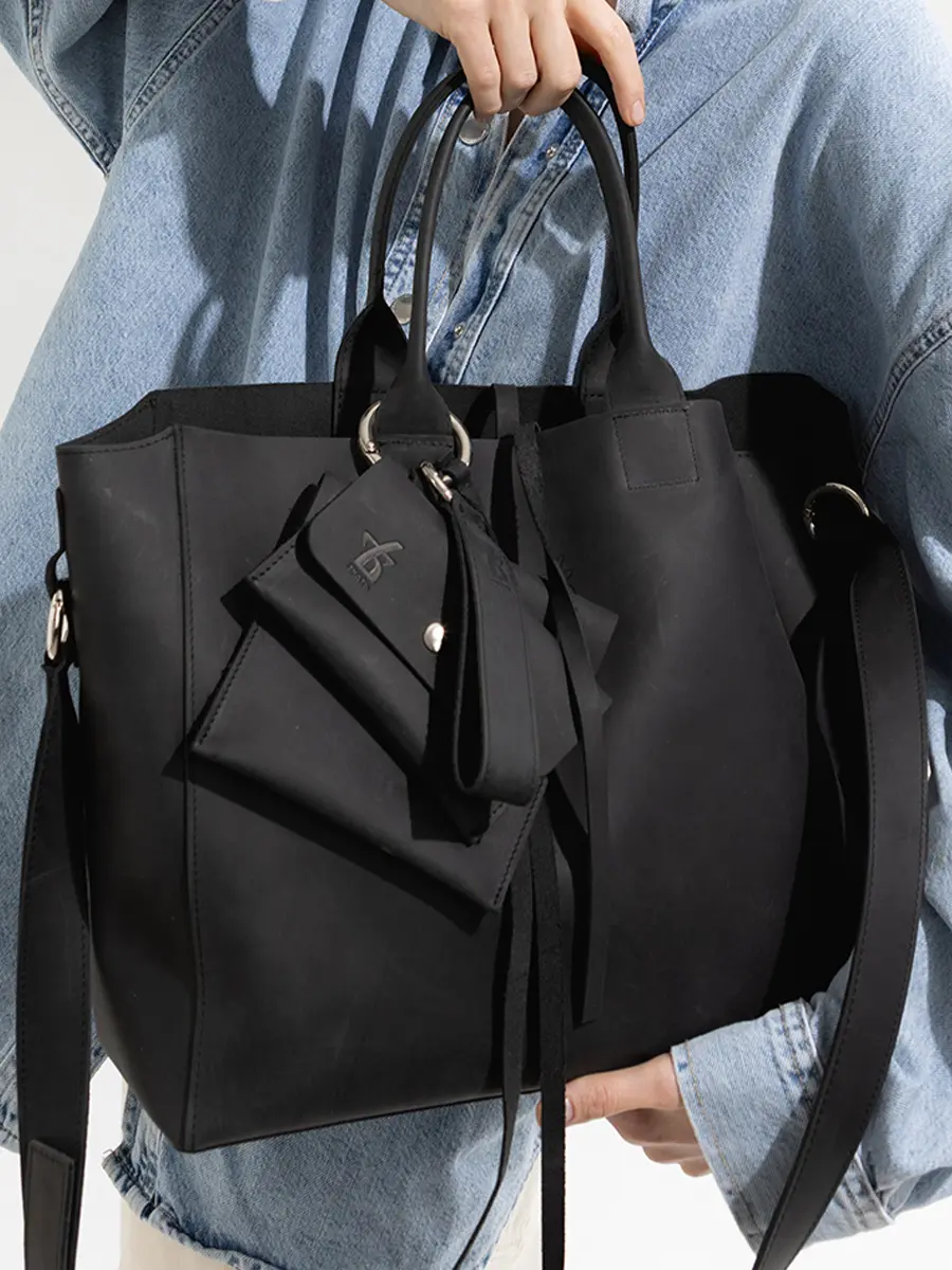 Сумка-тоут L дарк кожаная