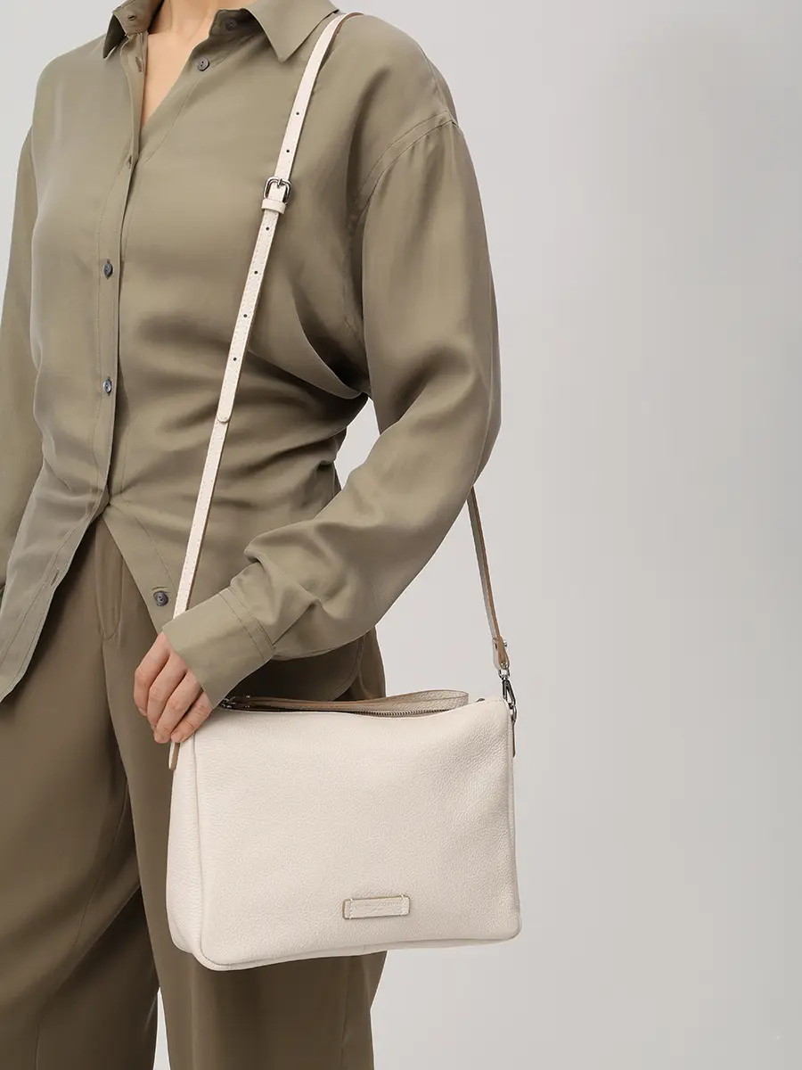 Сумка кожаная