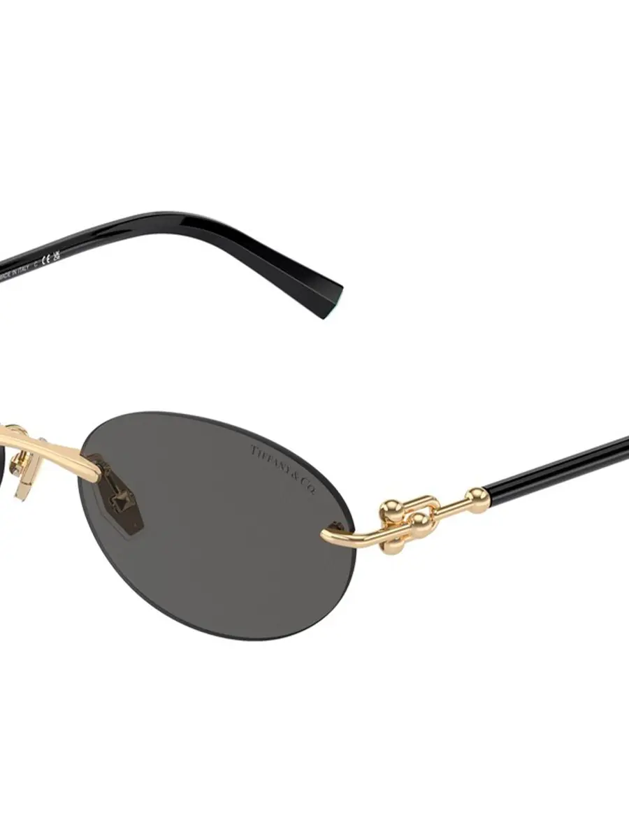 Очки солнцезащитные