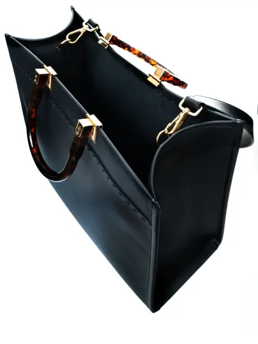 Сумка кожаная FENDI