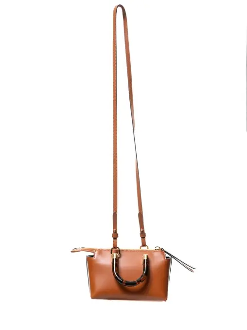 Сумка кожаная FENDI