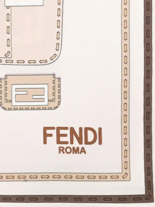 Платок шелковый FENDI
