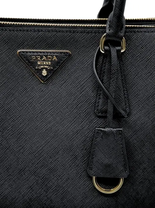 Сумка кожаная PRADA