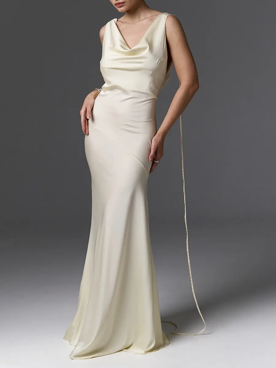 Платье однотонное