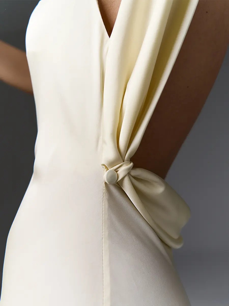 Платье однотонное