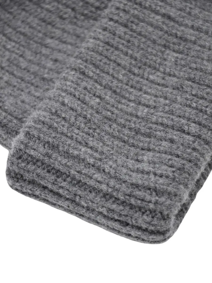 Шапка шерстяная