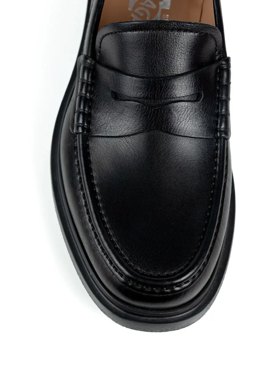 Лоферы кожаные