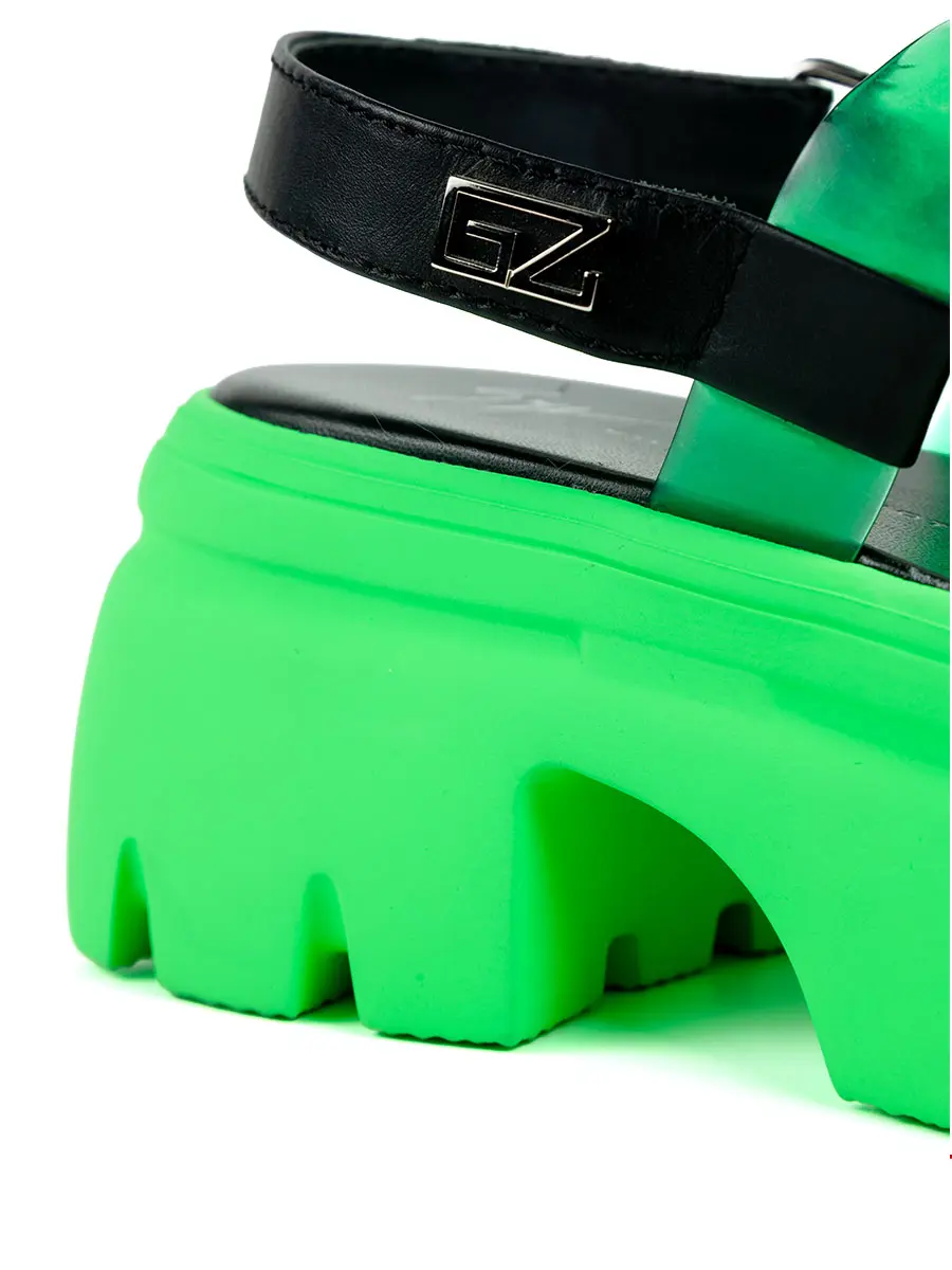 Сандалии комбинированные