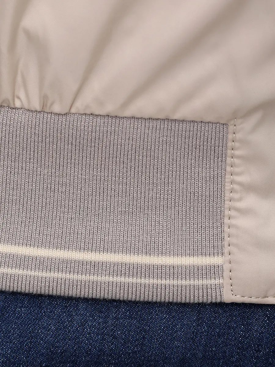 Ветровка однотонная