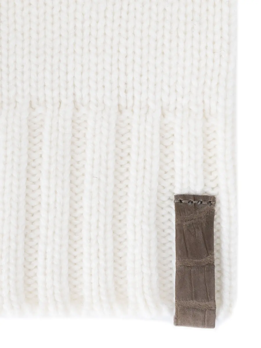 Шапка из кашемира