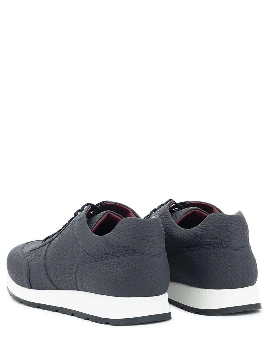 Кроссовки кожаные