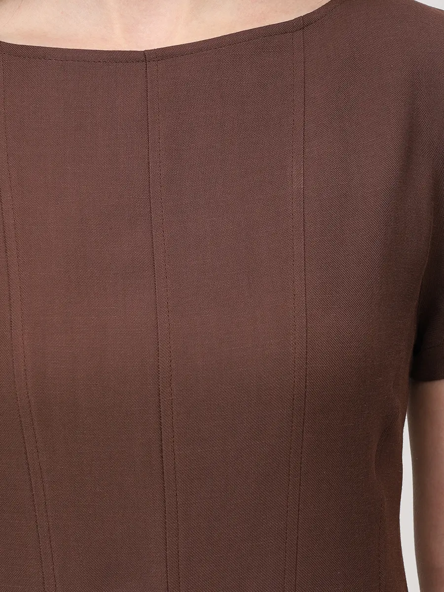 Платье из вискозы и льна