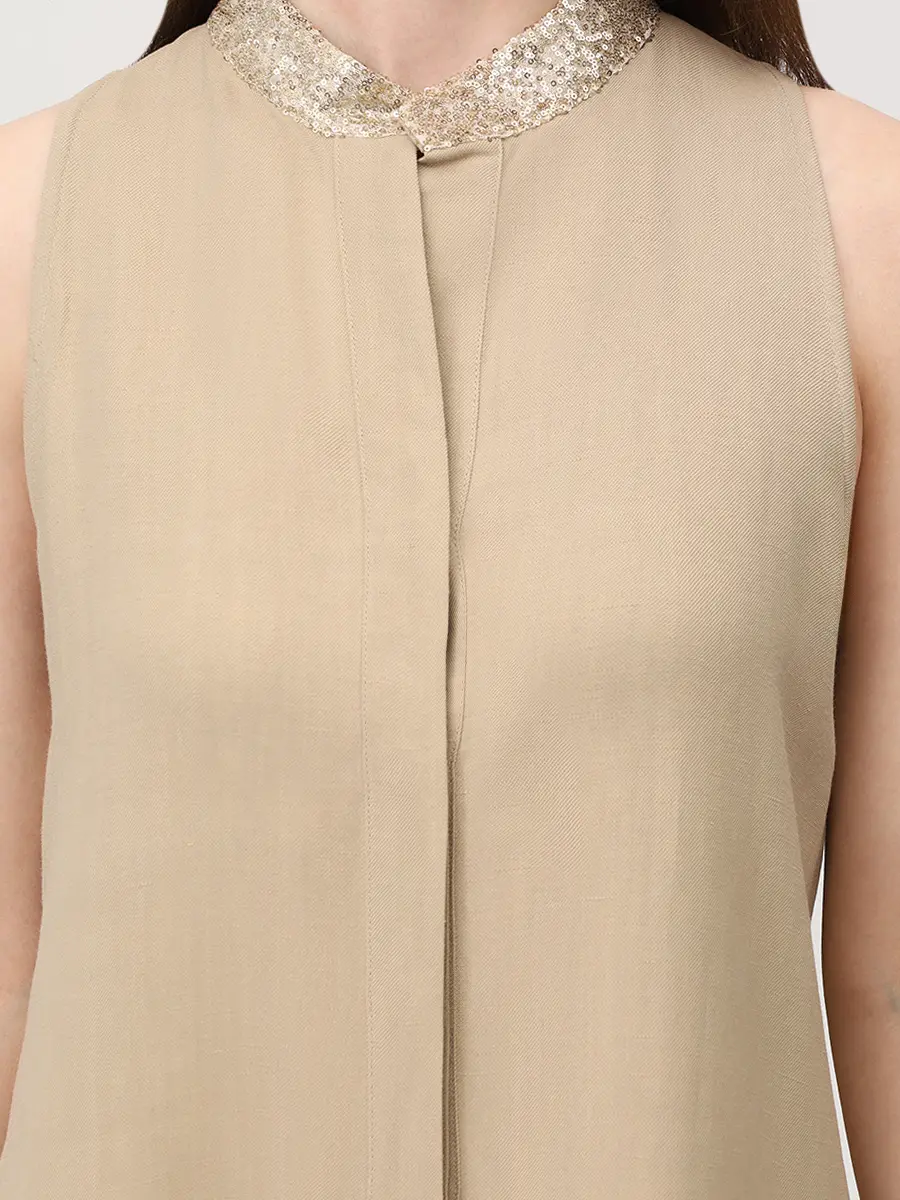 Платье из вискозы и льна