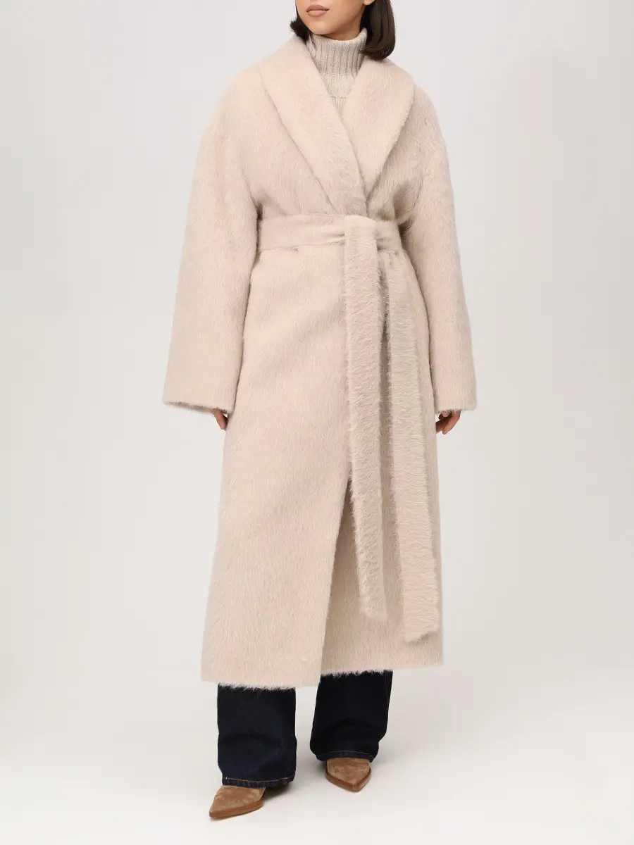 Пальто из сури альпака