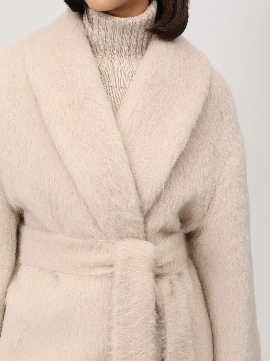 Пальто из сури альпака