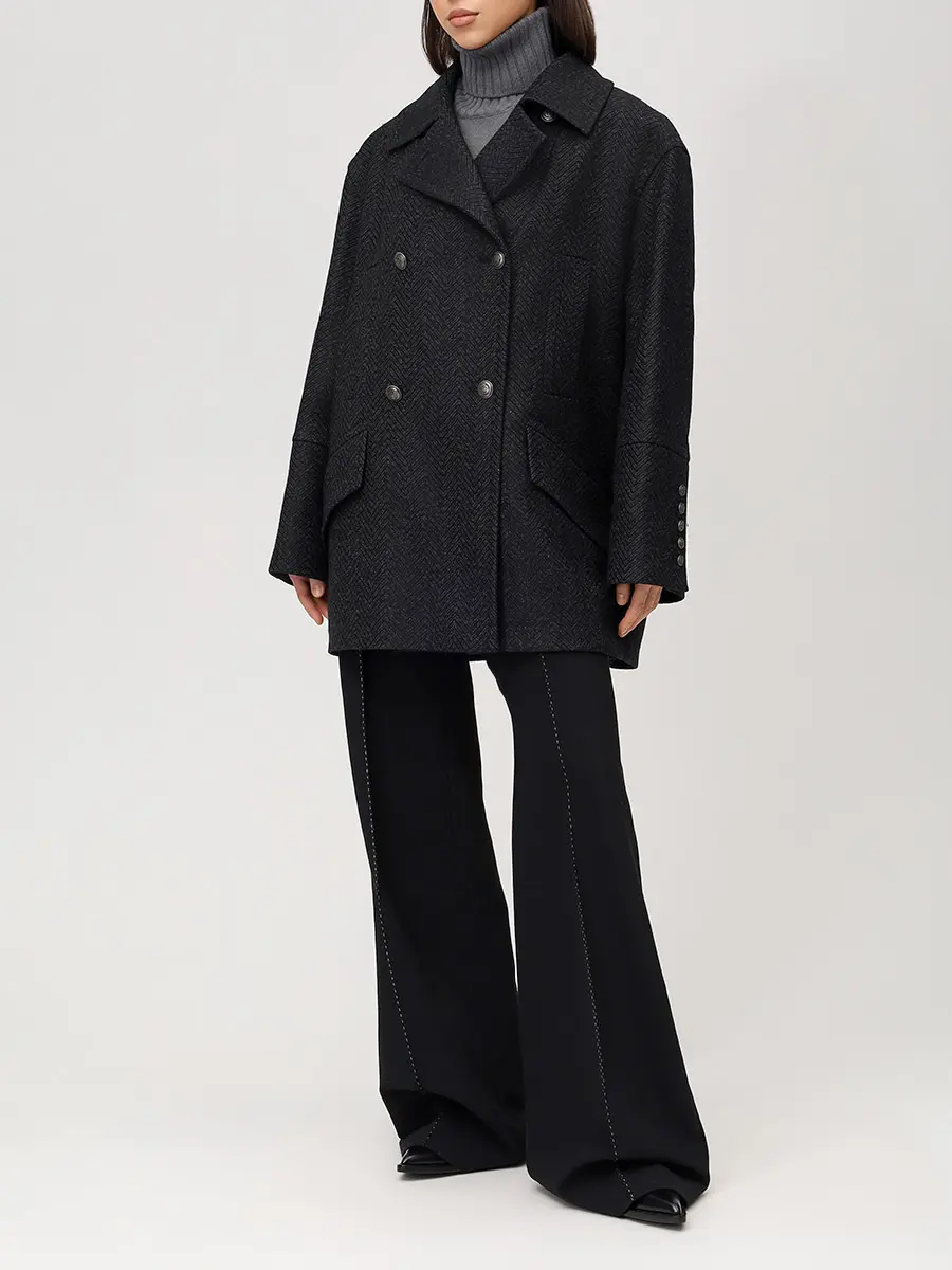 Пальто из шерсти