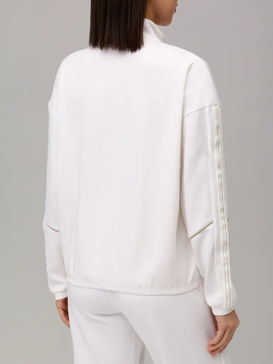 Костюм однотонный