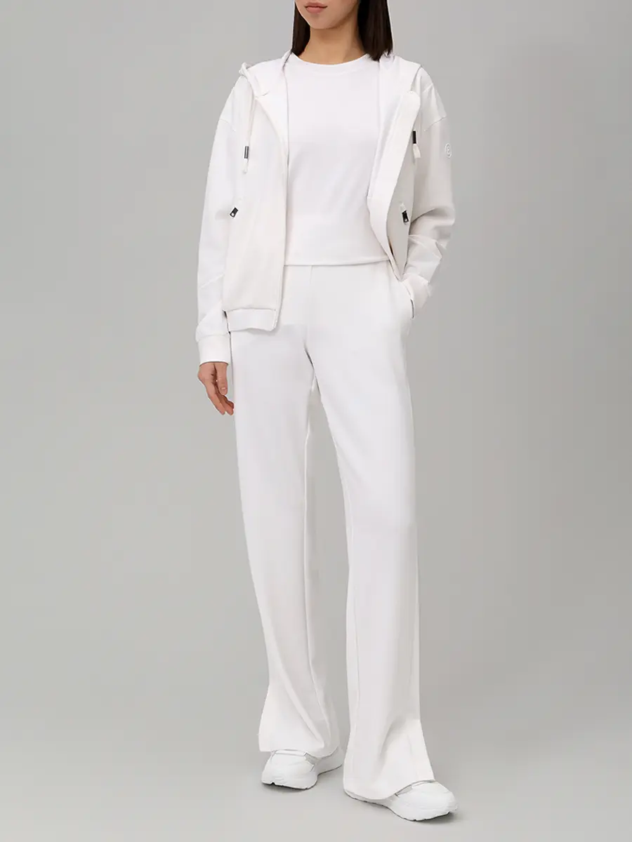 Костюм однотонный