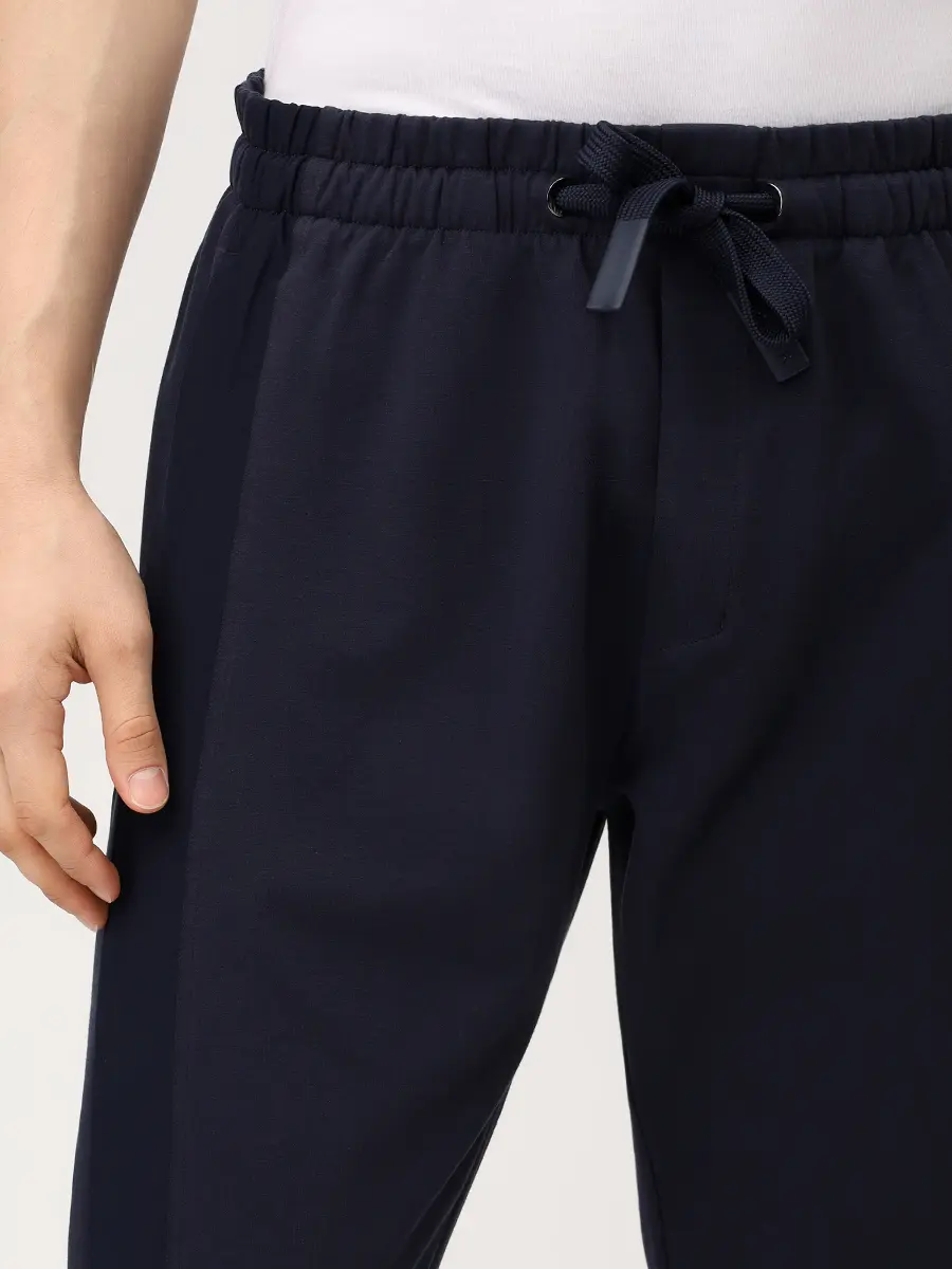 Костюм однотонный