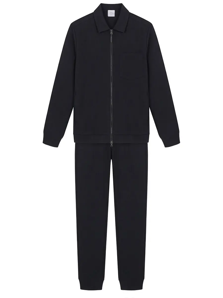 Костюм из вискозы