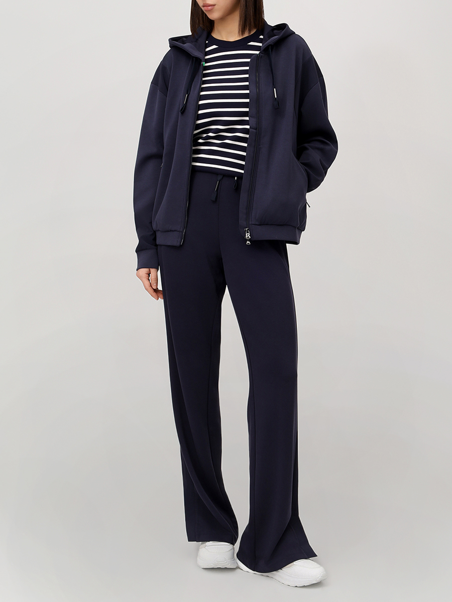 Костюм однотонный