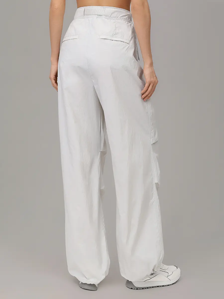 Брюки однотонные