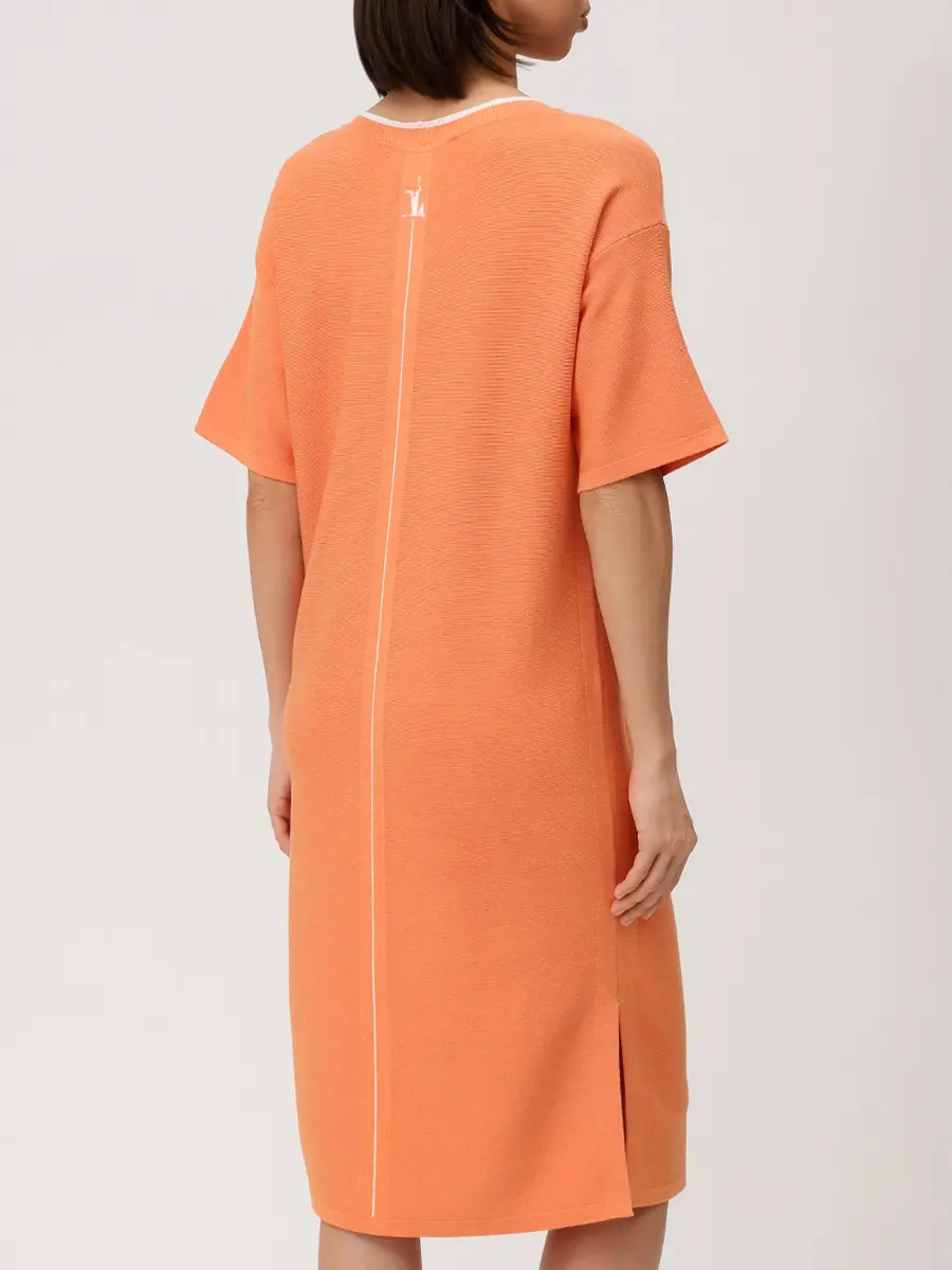 Платье из вискозы