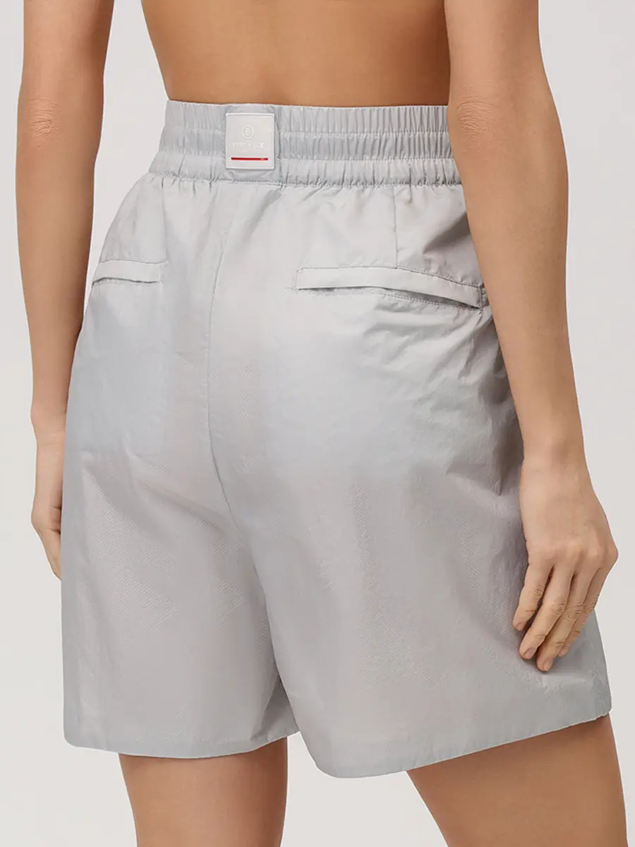 Костюм однотонный