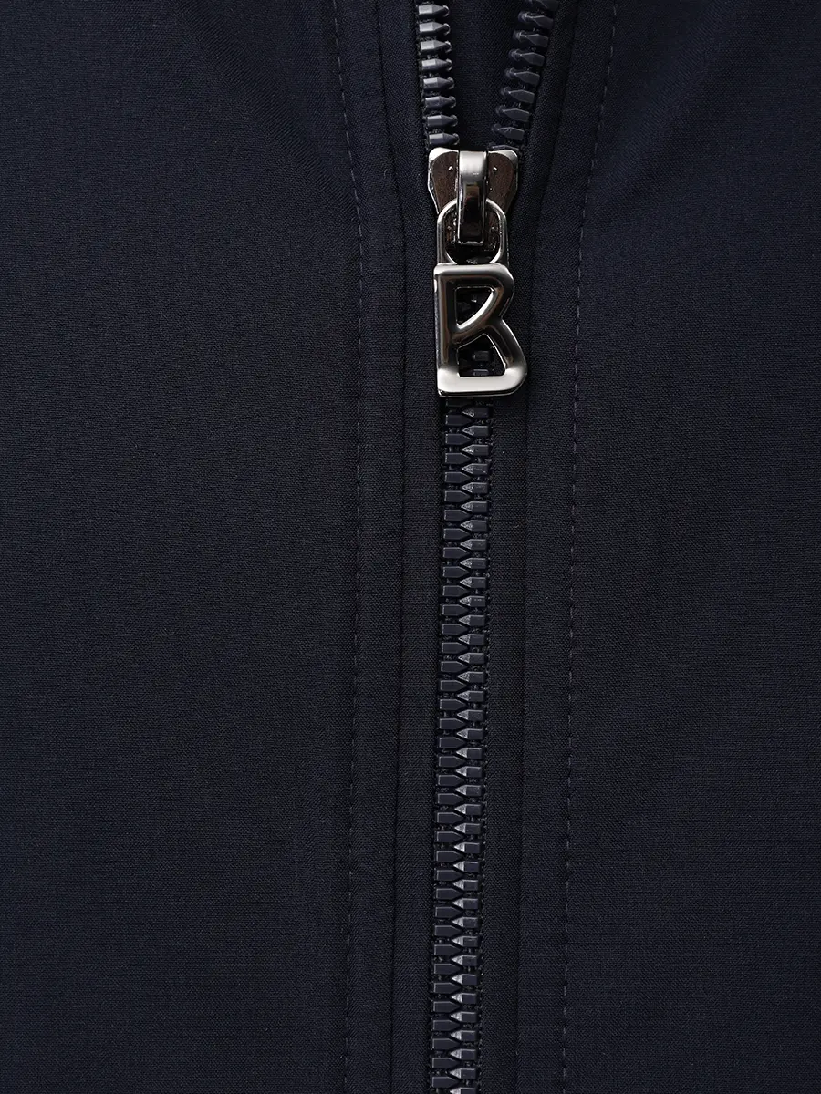 Костюм однотонный