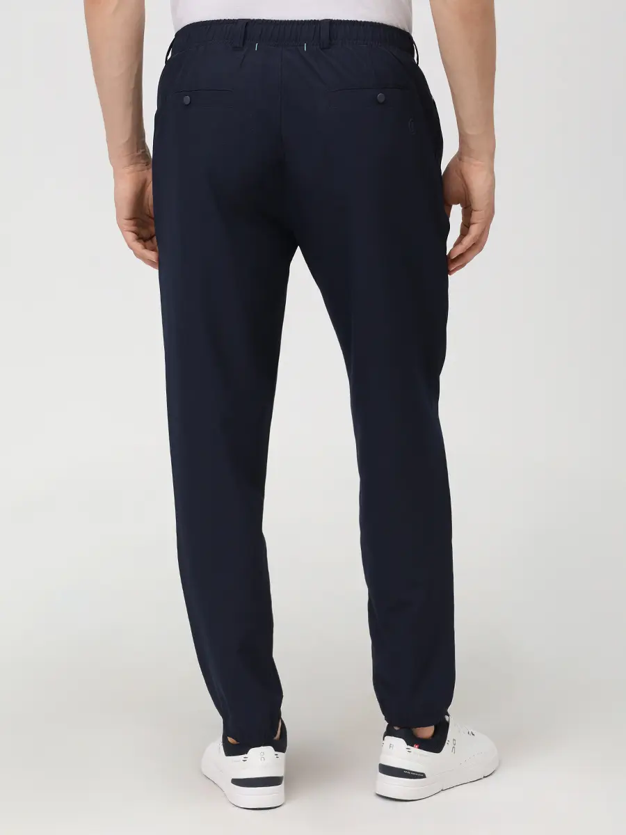 Костюм однотонный