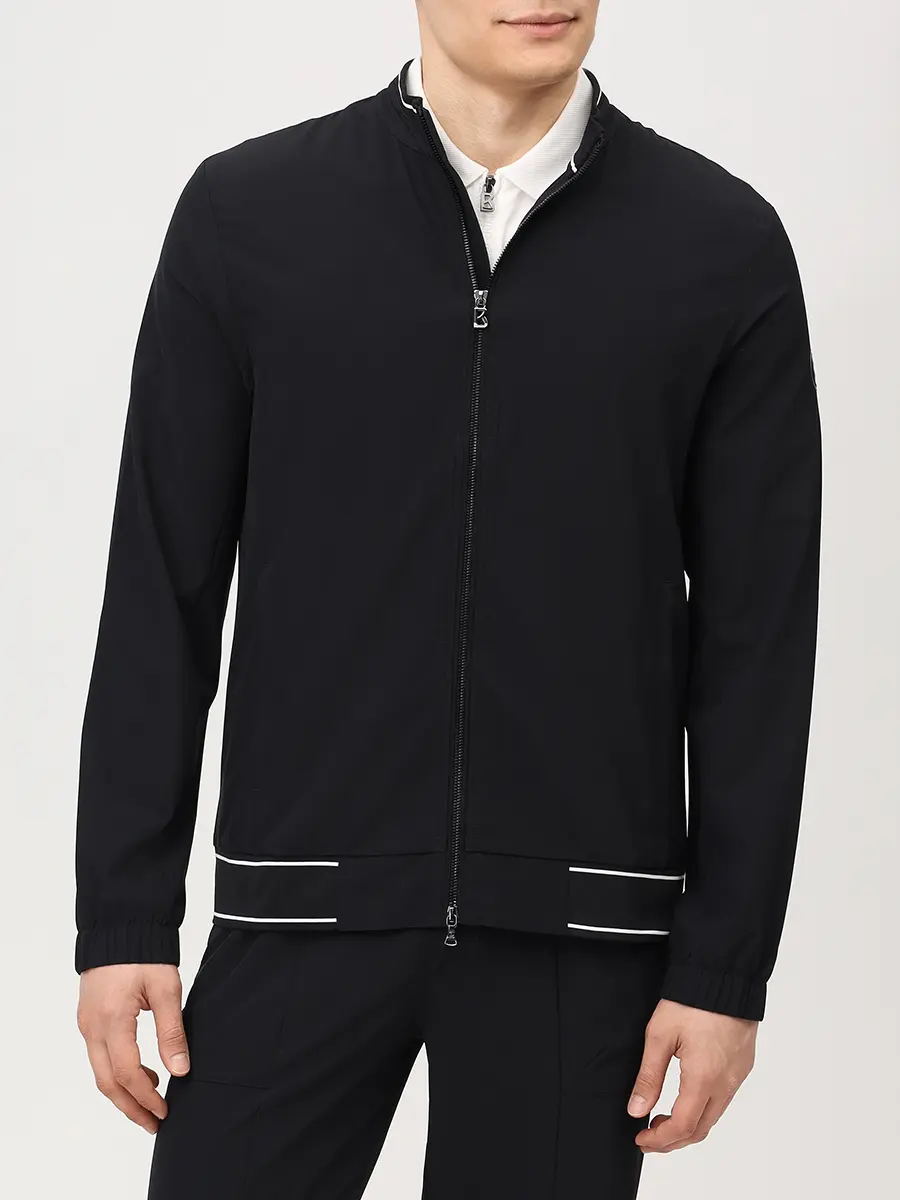 Костюм однотонный