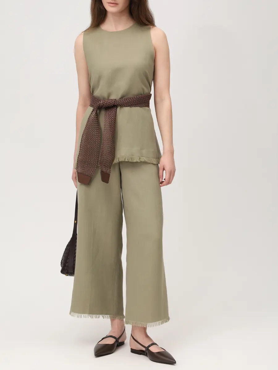 Костюм из вискозы и льна