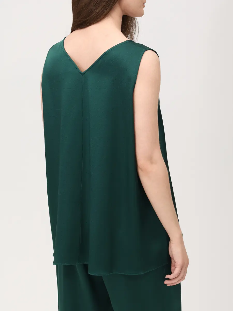 Костюм однотонный