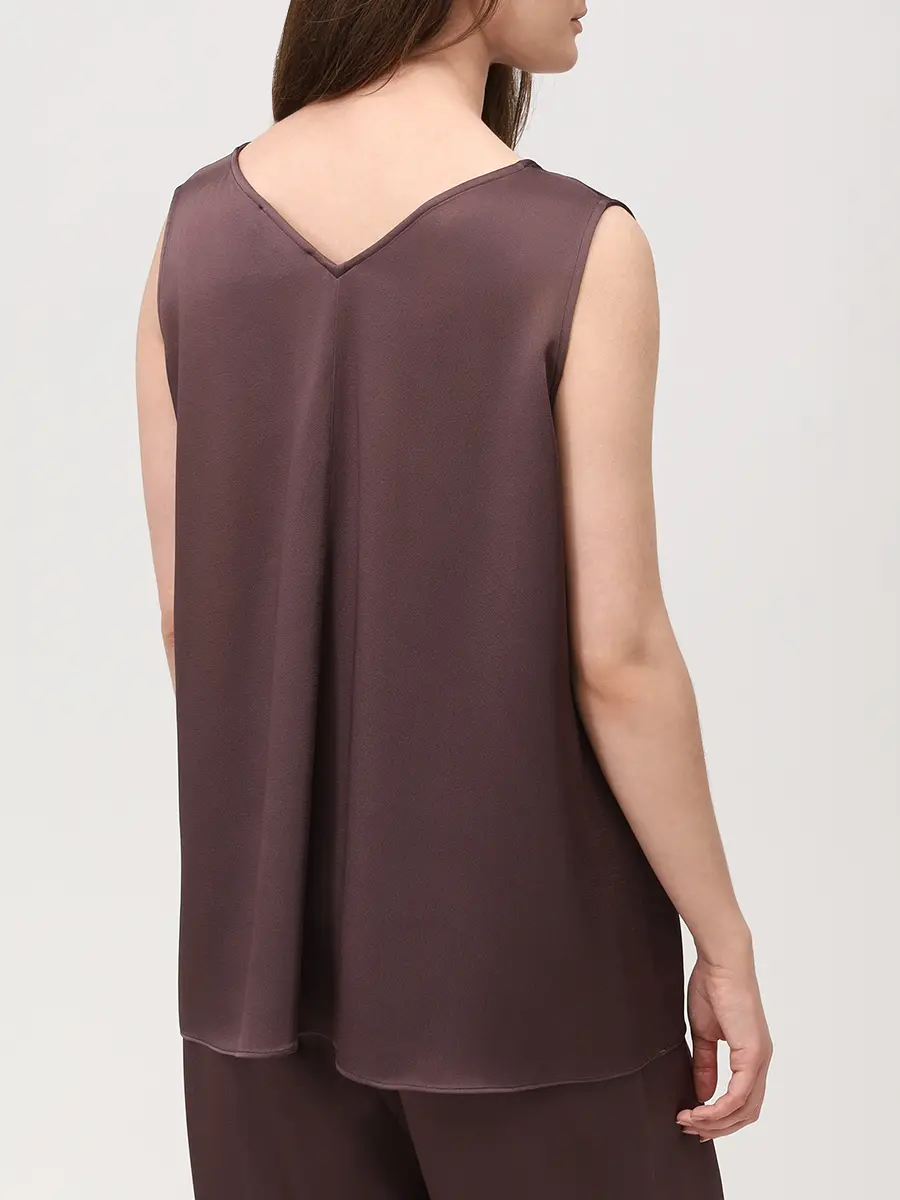 Костюм однотонный