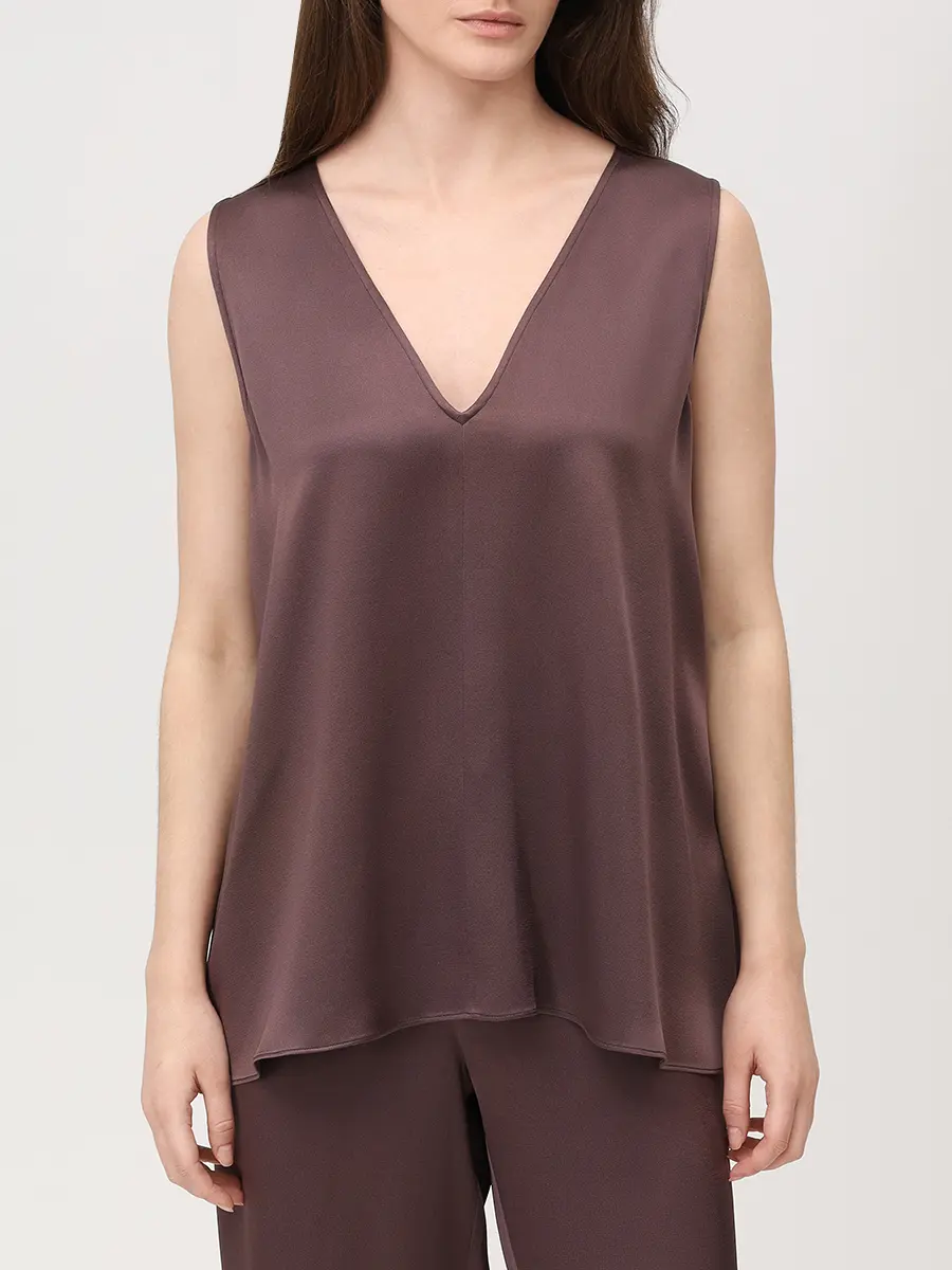 Костюм однотонный