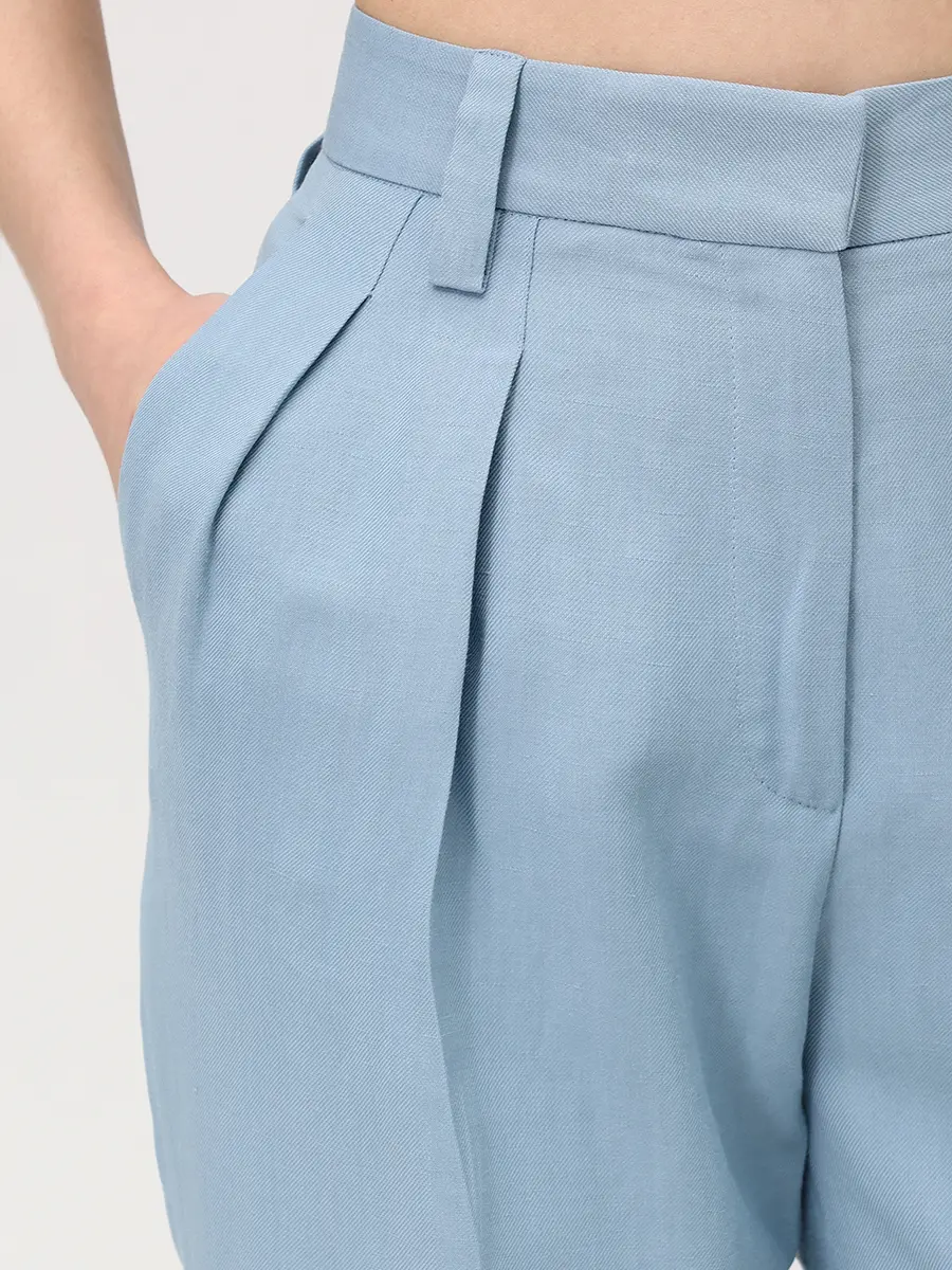 Костюм-тройка из вискозы и льна